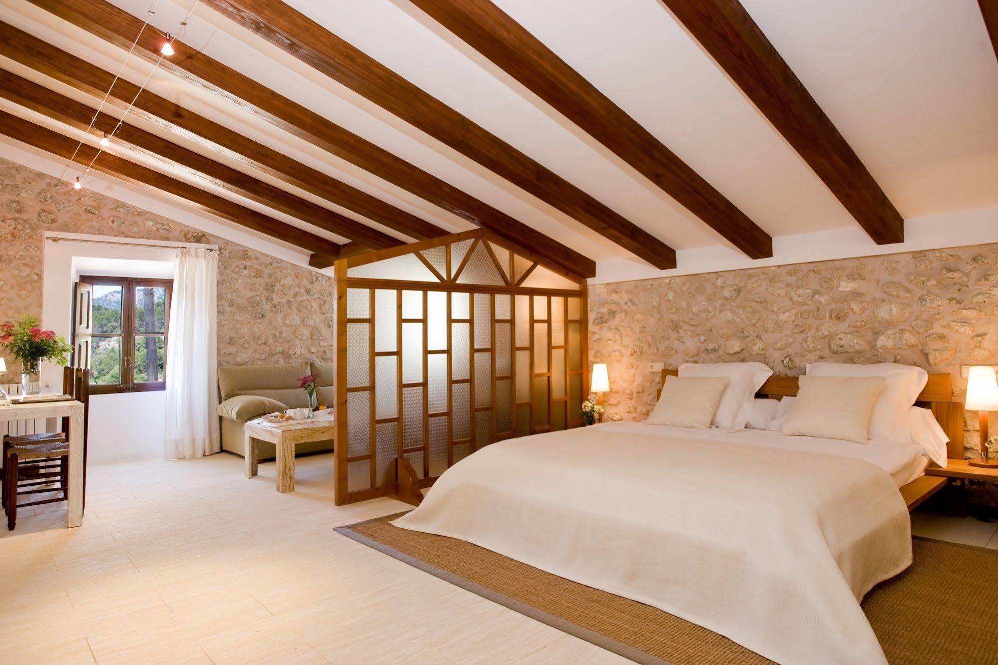 Monnaber Vell Hotel Campanet