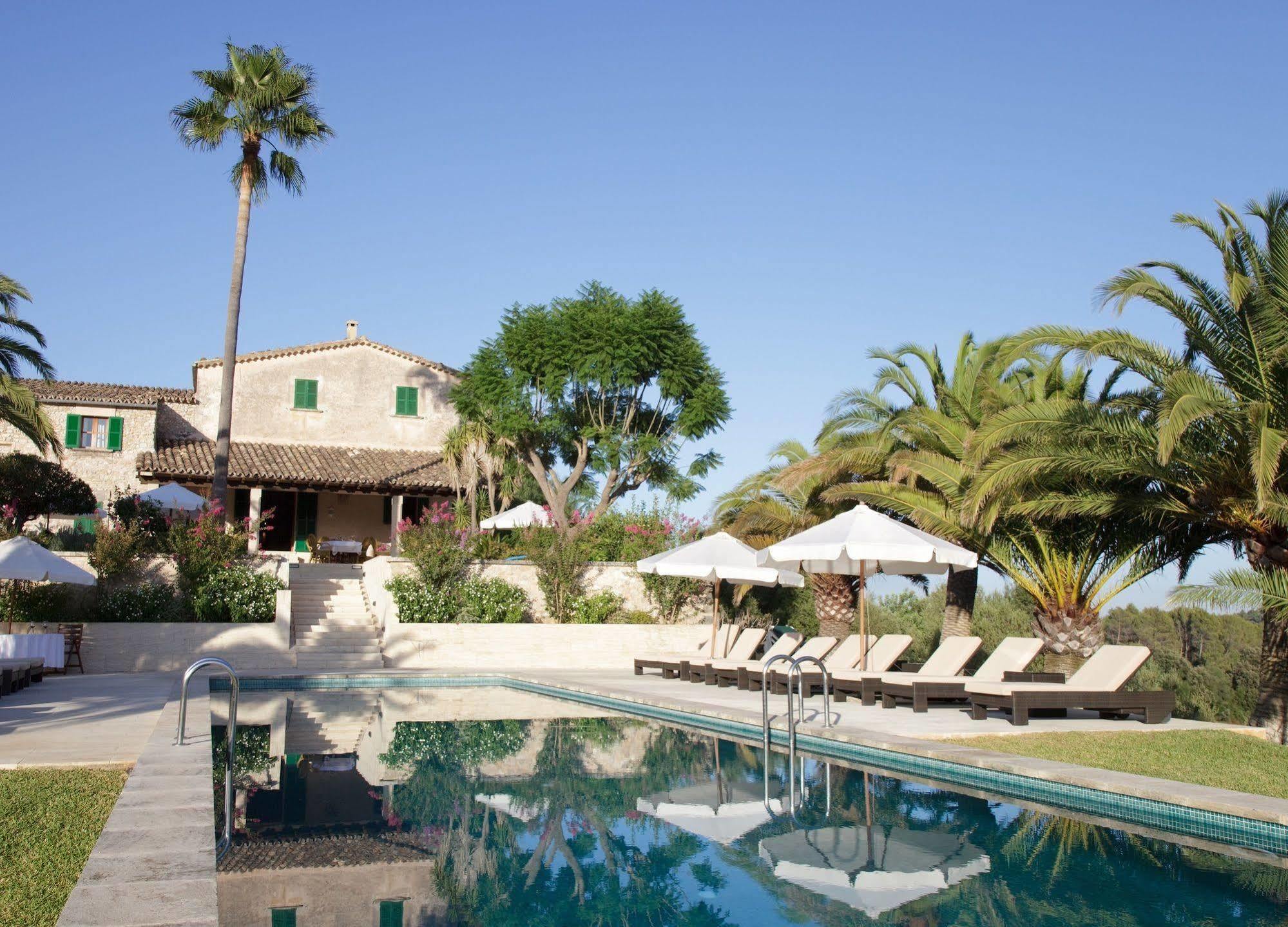 Monnaber Vell Hotel 4*