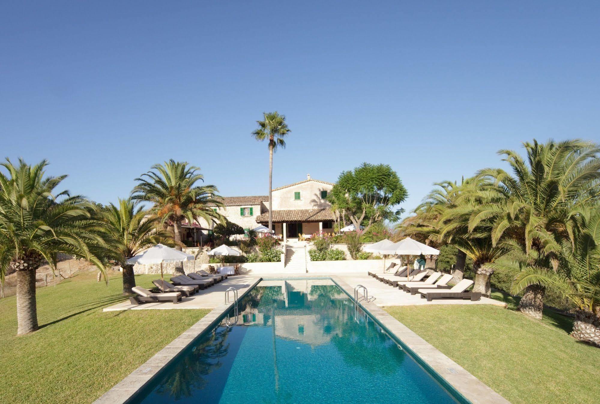 Monnaber Vell Hotel 4*