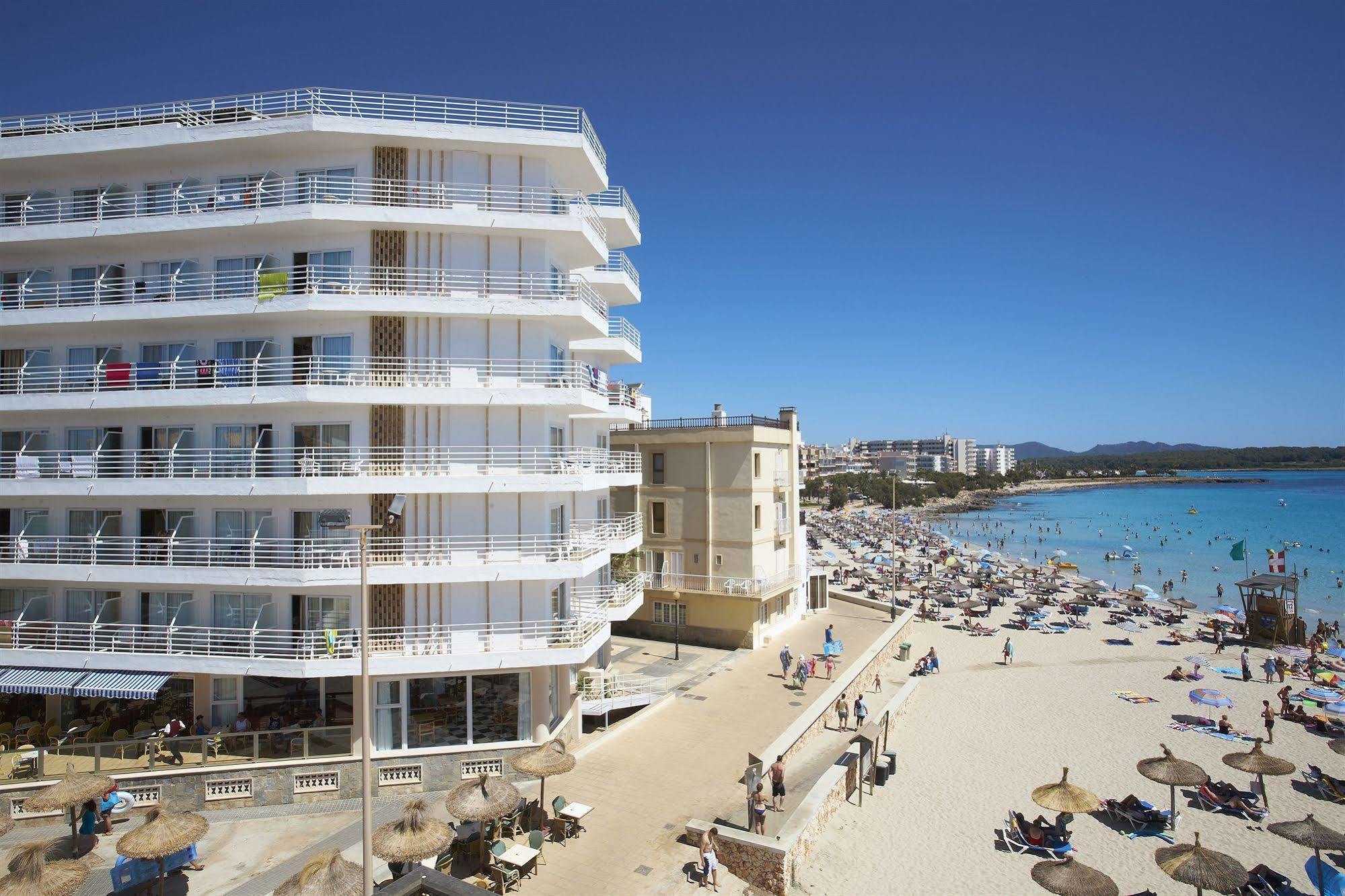 Hotel Universal Perla 4*