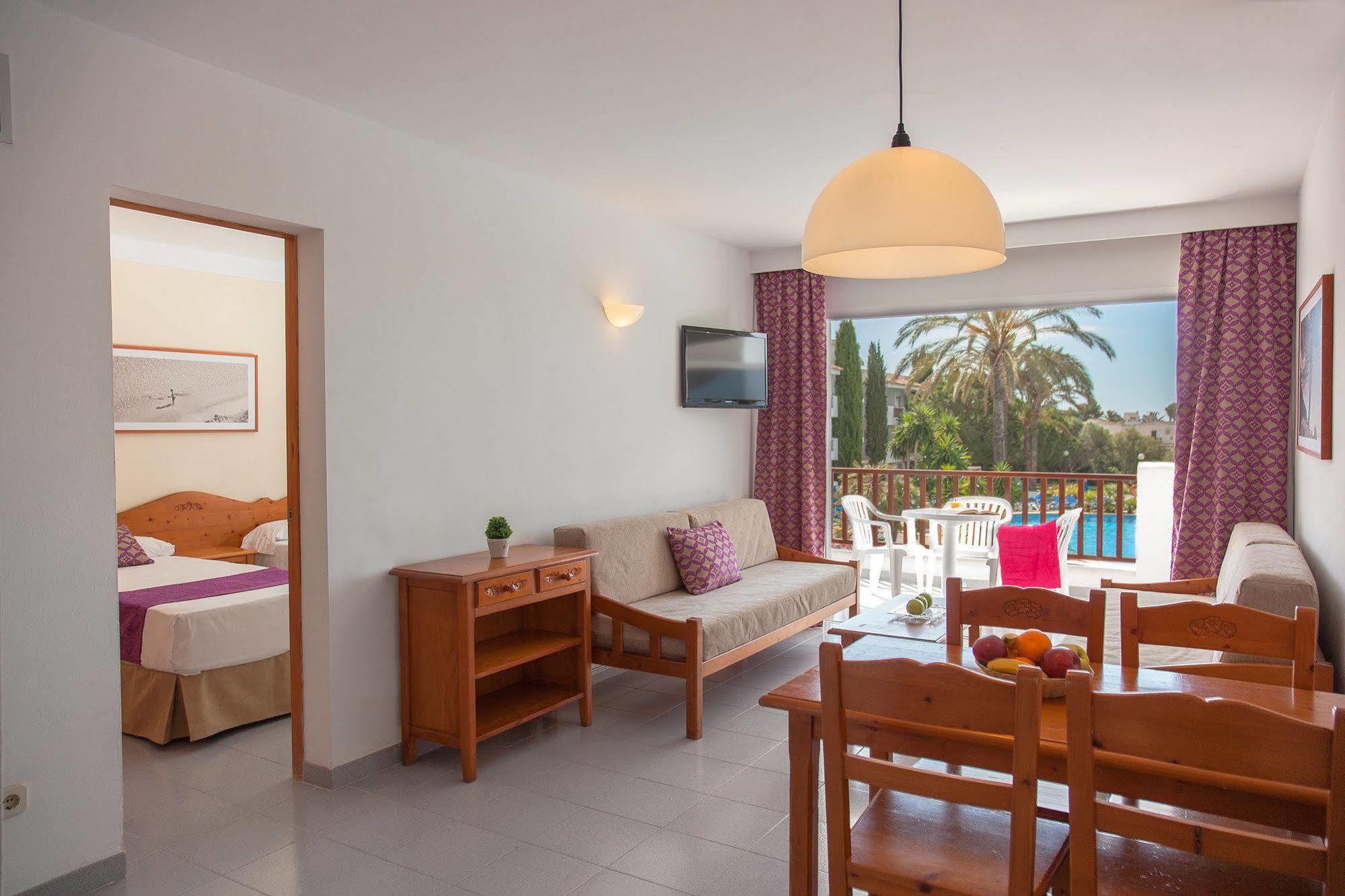 Inturotel Azul Garden Apartahotel 3*