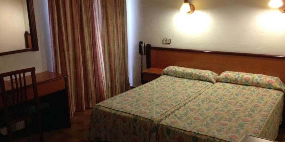 De La Caravel-la Guest house *