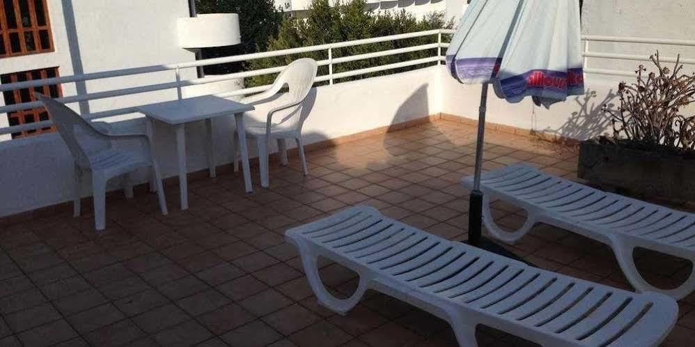 De La Caravel-la Guest house *