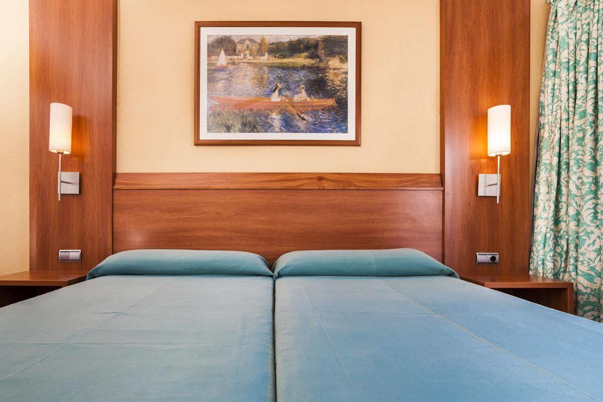 O7 Colombo Hotel