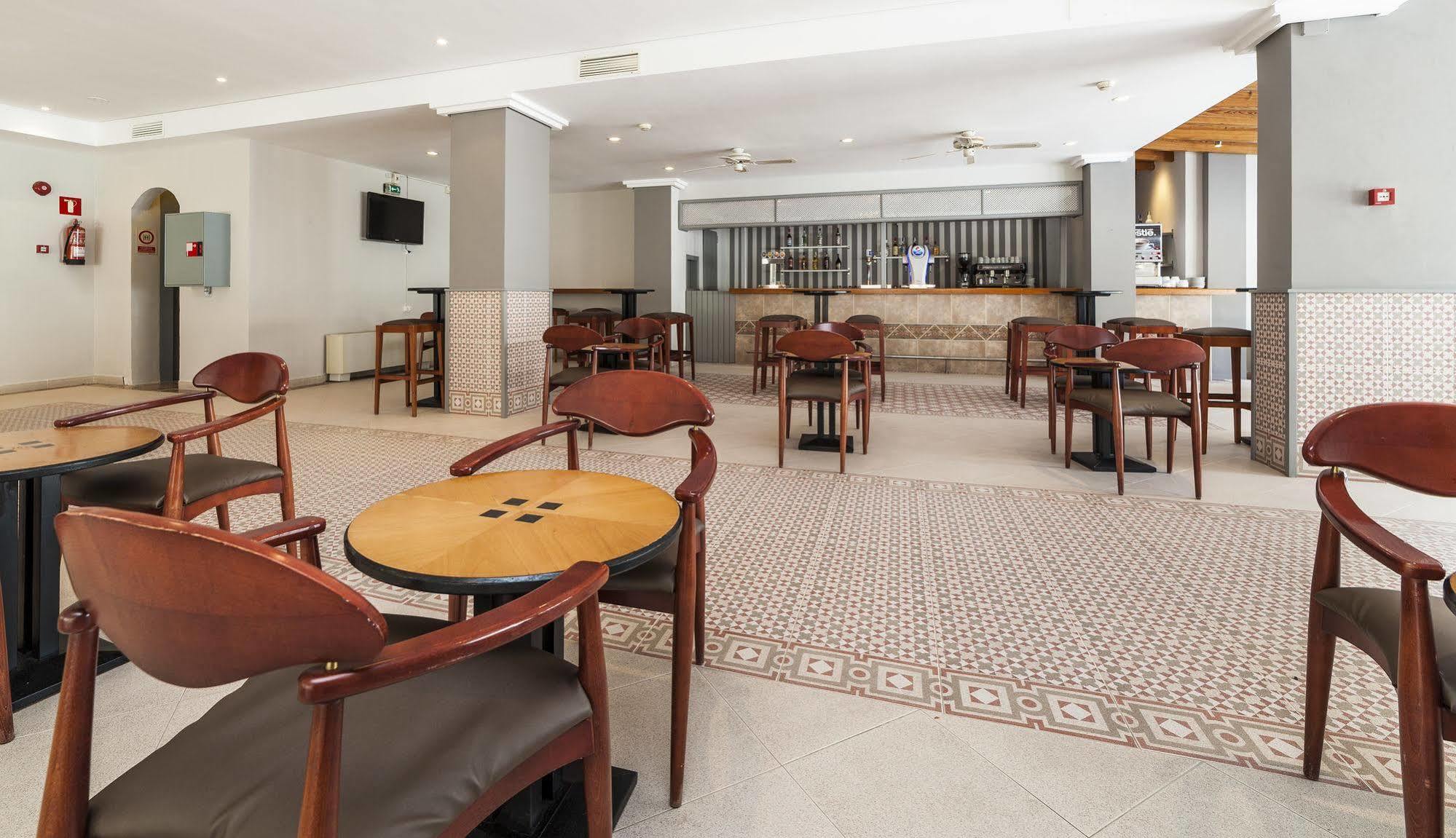 O7 Colombo Hotel