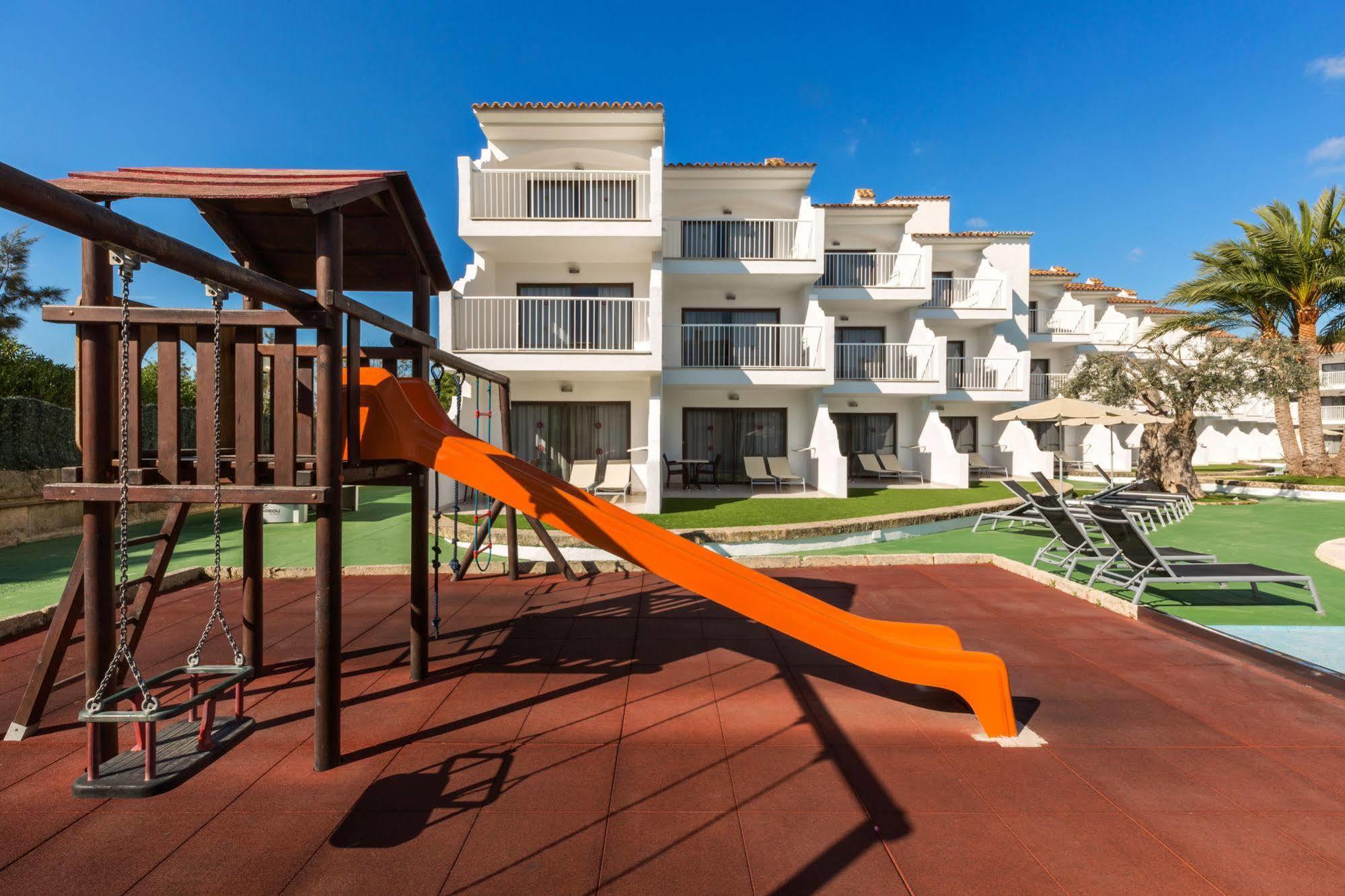 Apartahotel Playas Ca's Saboners 3*
