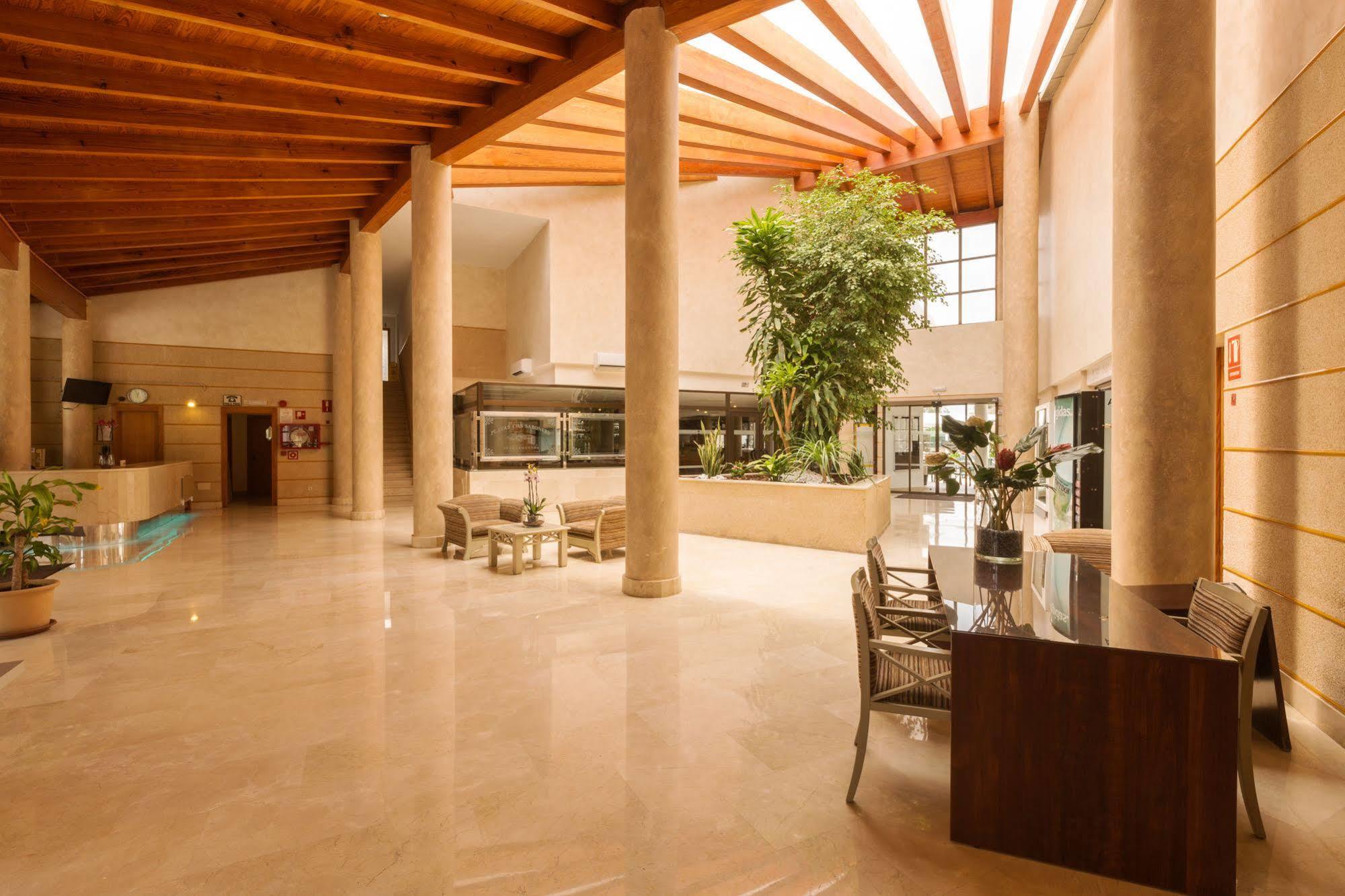 Apartahotel Playas Ca's Saboners 3*