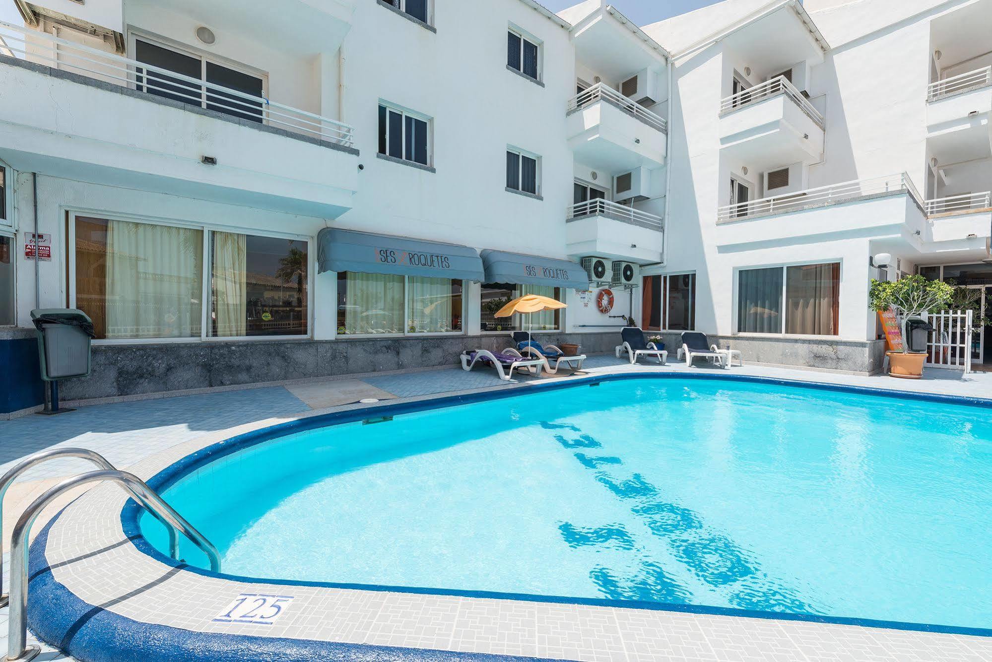 Ses Roquetes Apartment