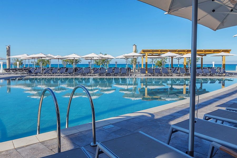 Fontanellas Playa Apartahotel 4*