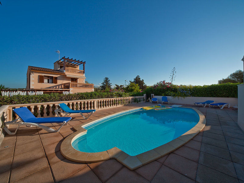 240e - One Bedroom Hotel 2*