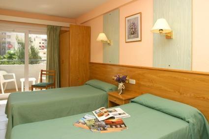 Kontiki Playa Hotel