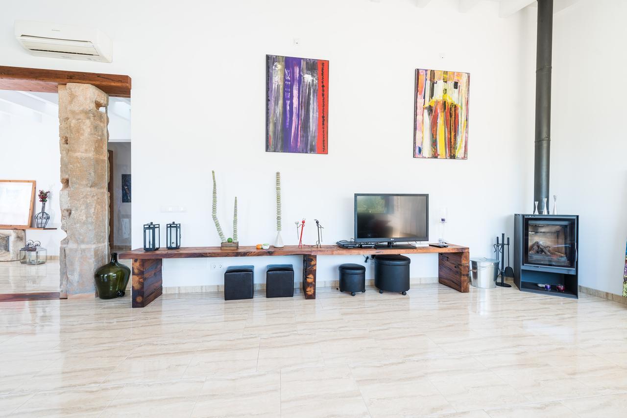Es Serral Holiday home *