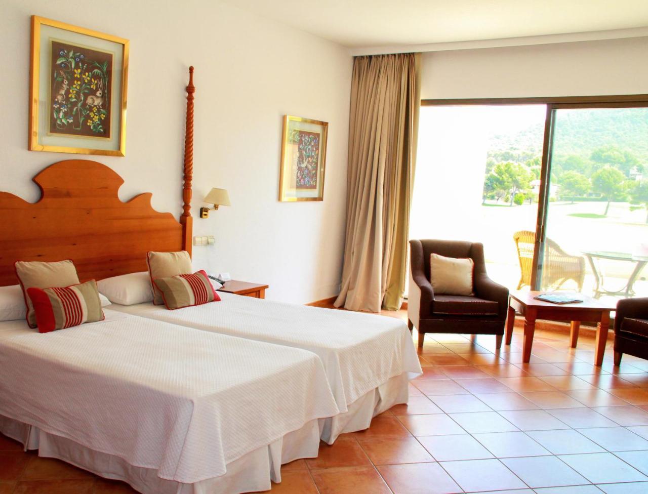 Golf Hotel 4*