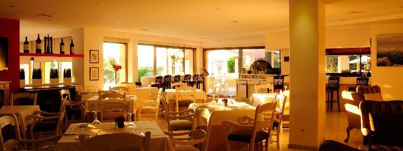Golf Hotel