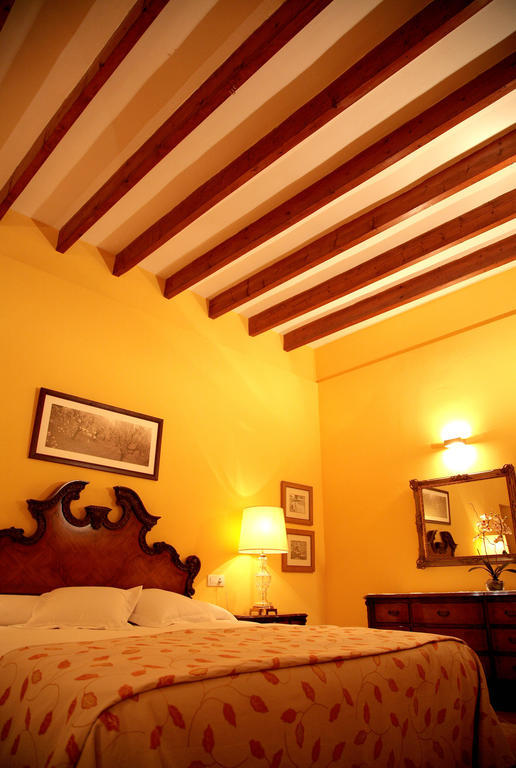Petit Hotel 3*
