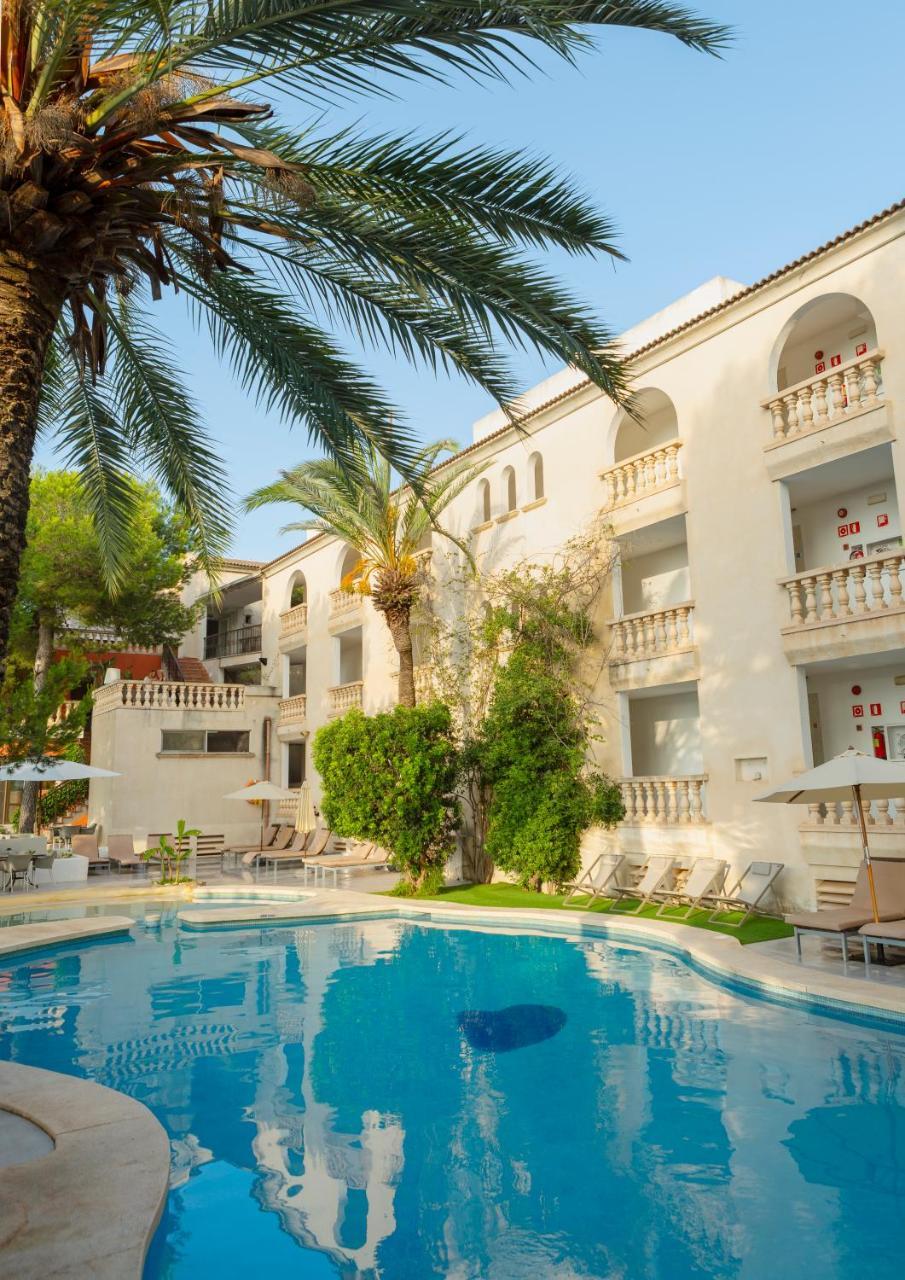 Apartahotel Es Baulo Petit 4*