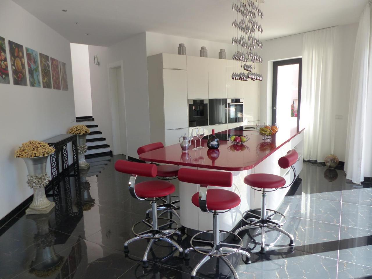 Galeria Villa Colonia de Sant Pere