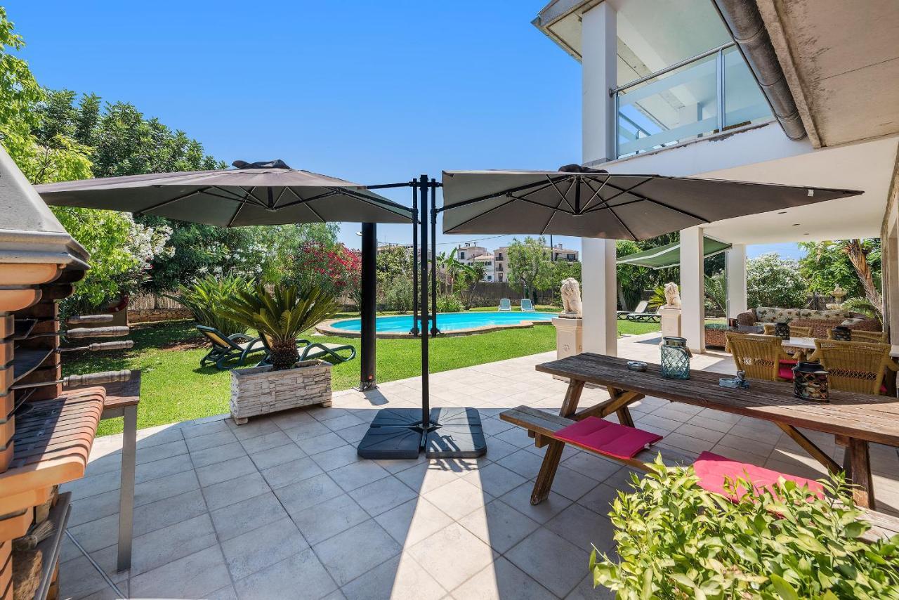 Villa Costa *