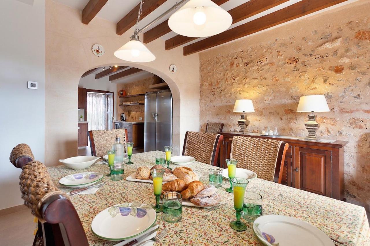 Maria * Manacor (Mallorca)