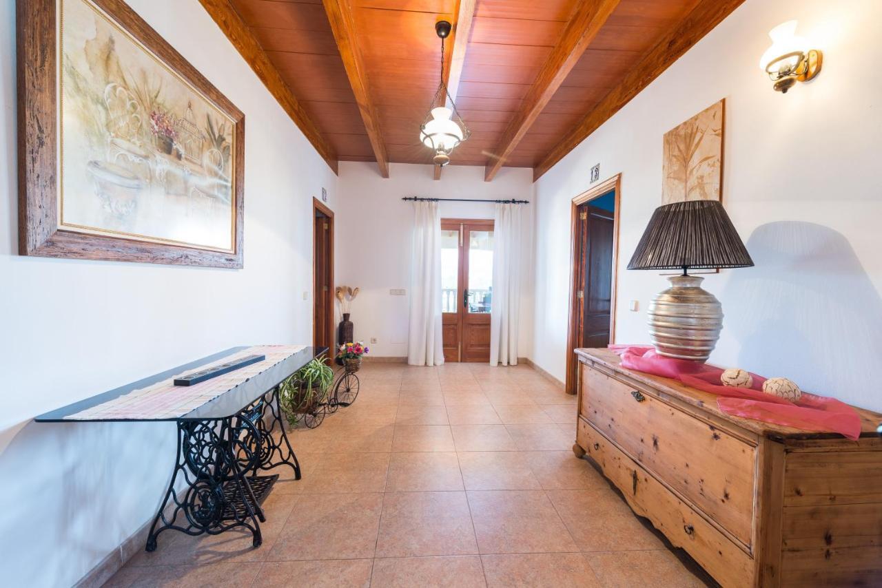 Villa Grau 32 *