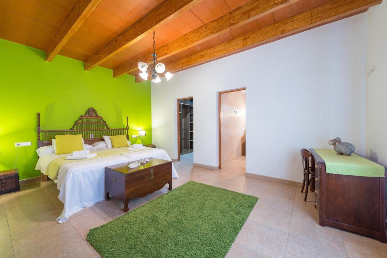 Grau 32 Villa