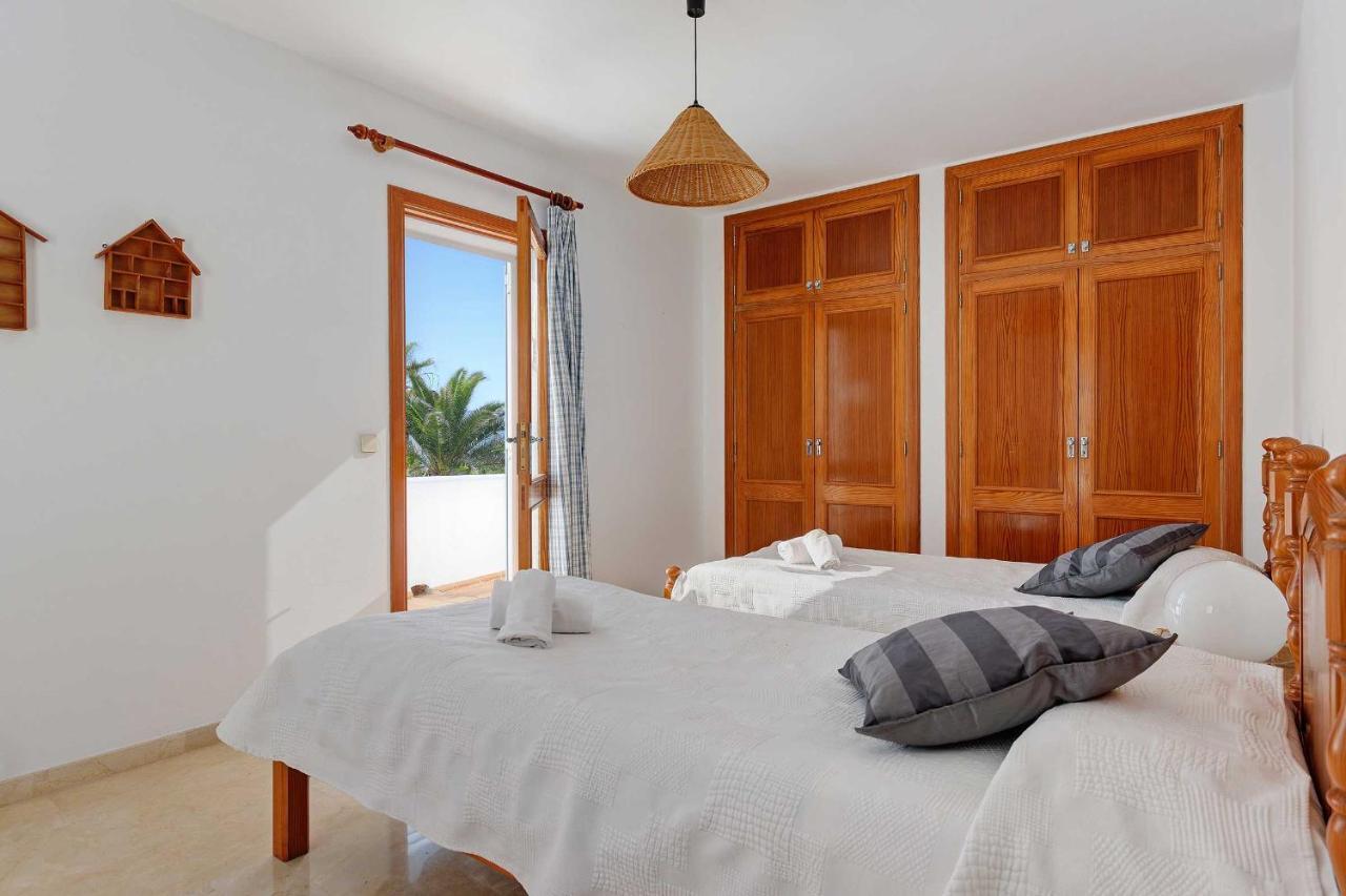 View Villa *