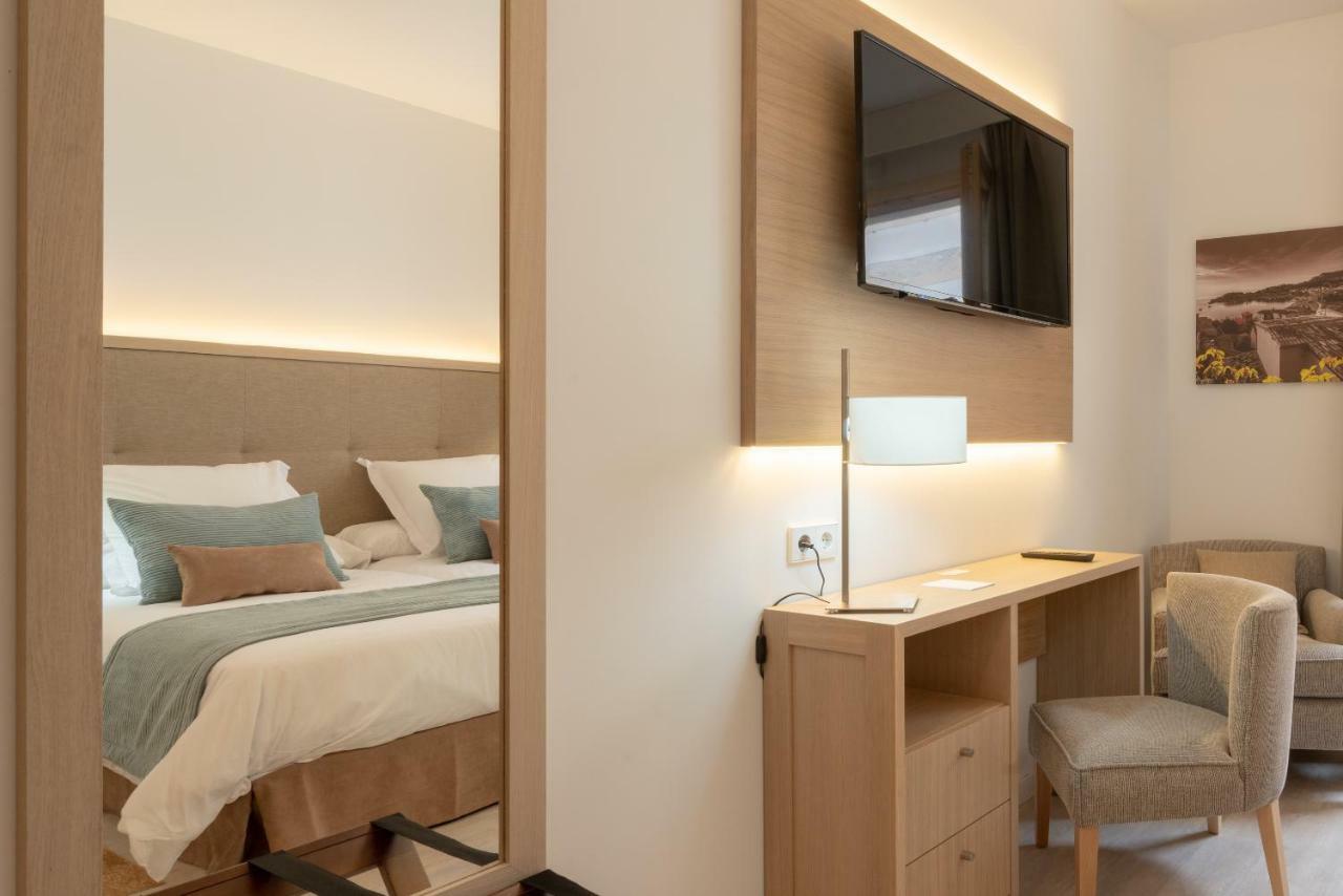 Hotel Plaza 3*