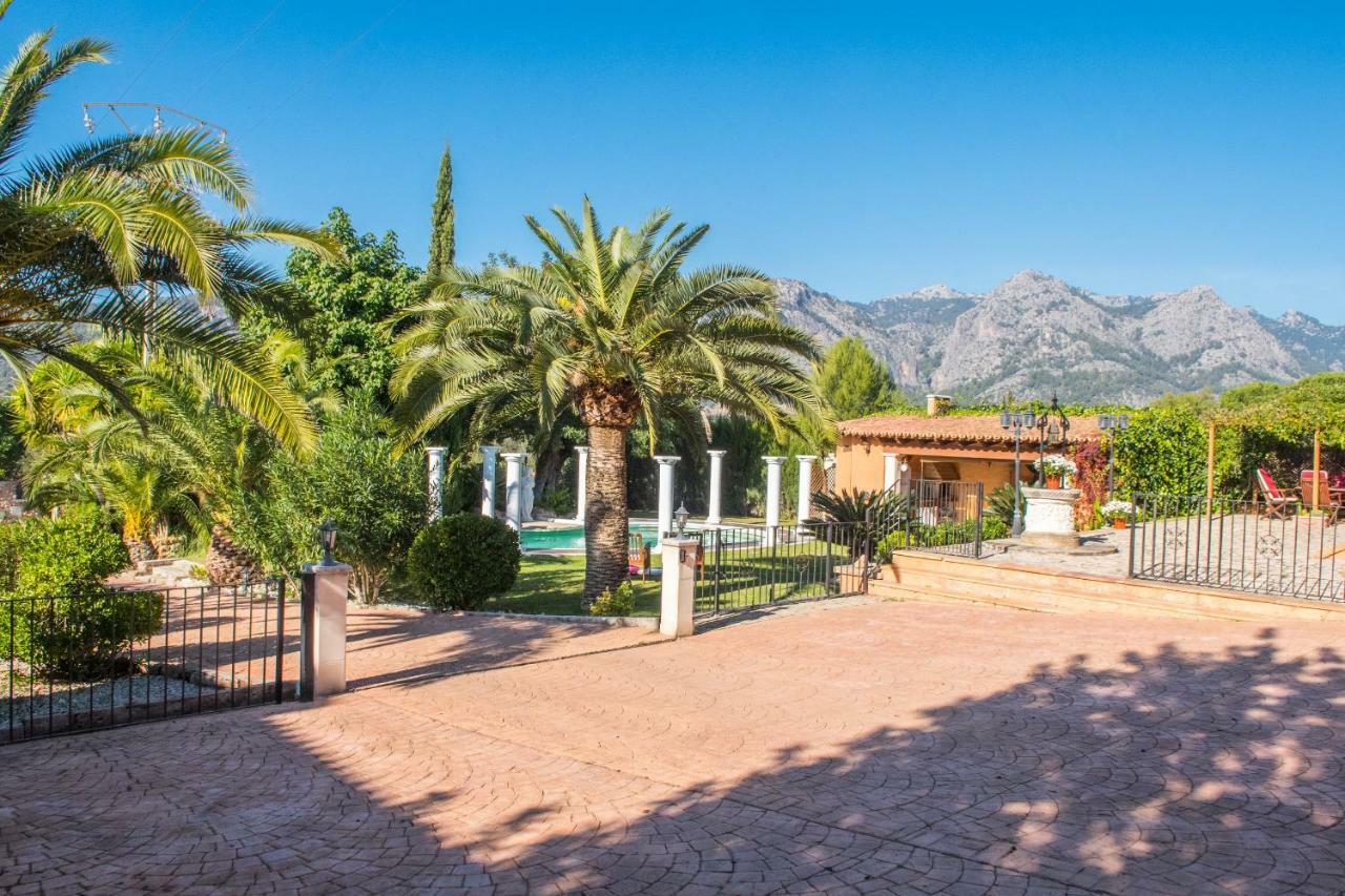 Villa Alzina 5 Bedrooms With Pool In Sa Coma At The Foot Of The Sierra De Tramuntana But Close To Palma