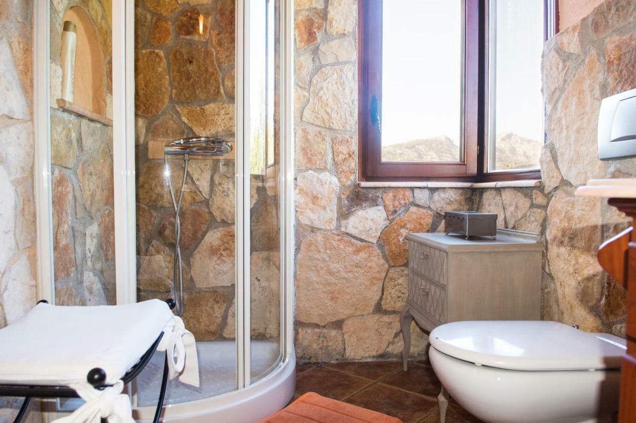 Alzina 5 Bedrooms With Pool In Sa Coma At The Foot Of The Sierra De Tramuntana But Close To Palma Villa *