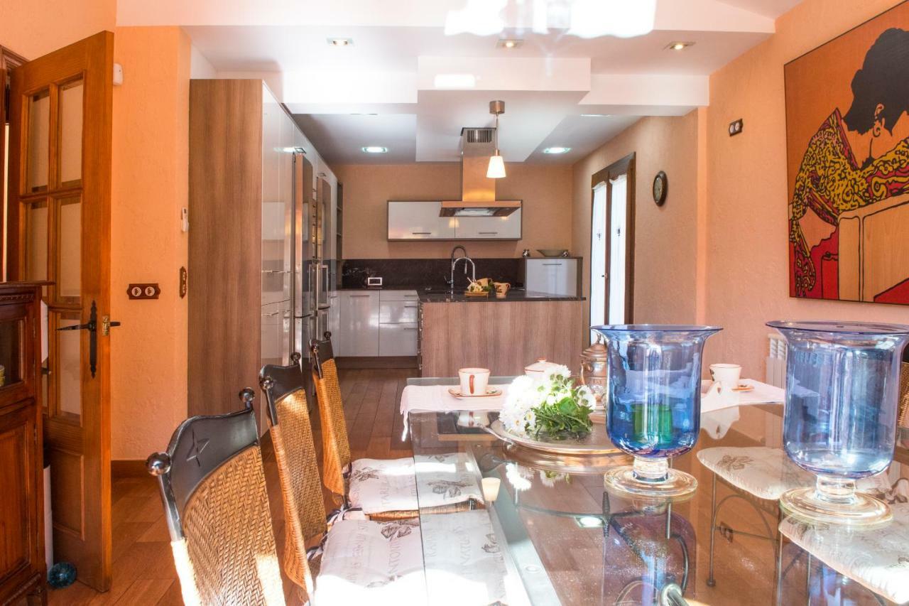 Villa Alzina 5 Bedrooms With Pool In Sa Coma At The Foot Of The Sierra De Tramuntana But Close To Palma