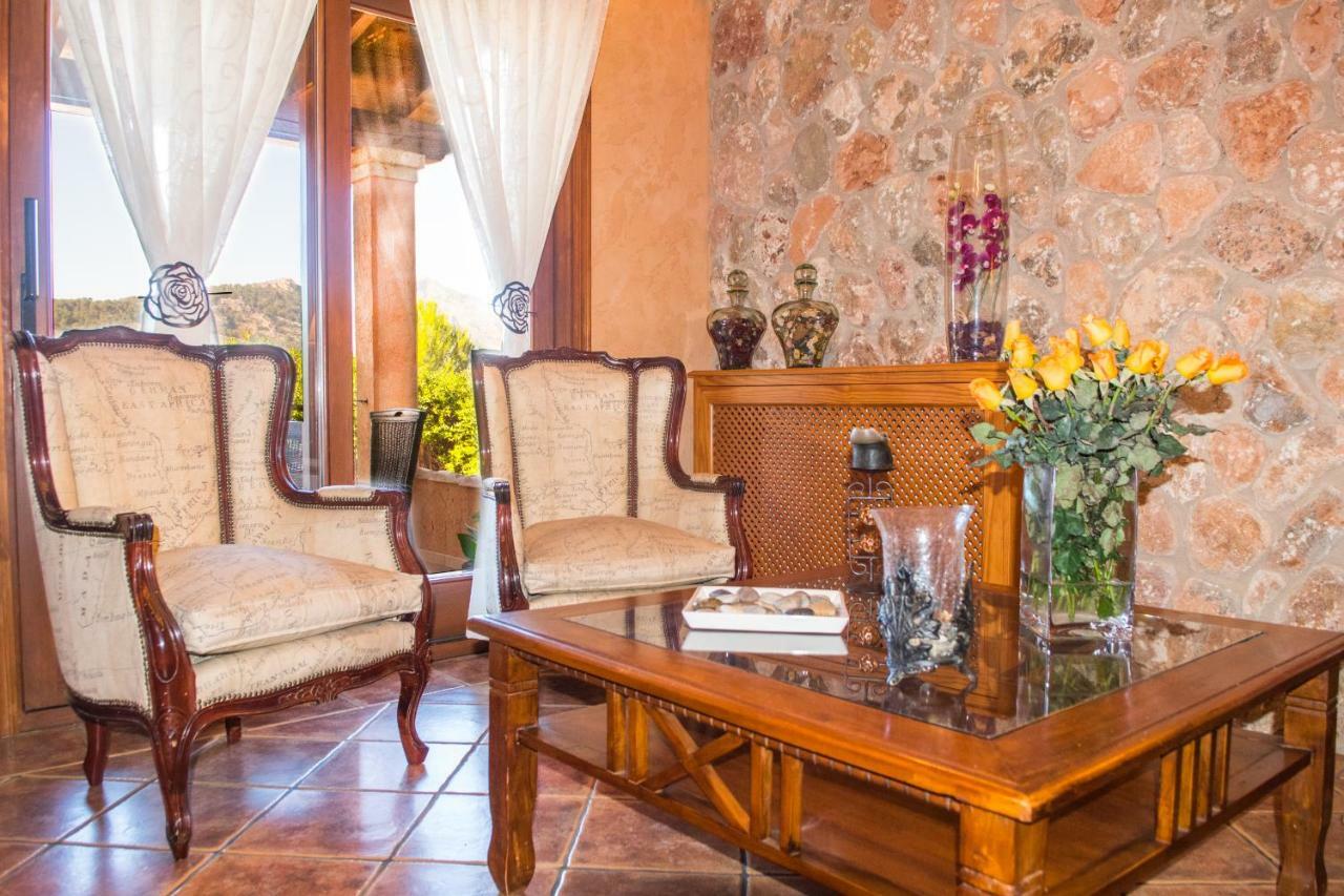 Alzina 5 Bedrooms With Pool In Sa Coma At The Foot Of The Sierra De Tramuntana But Close To Palma *