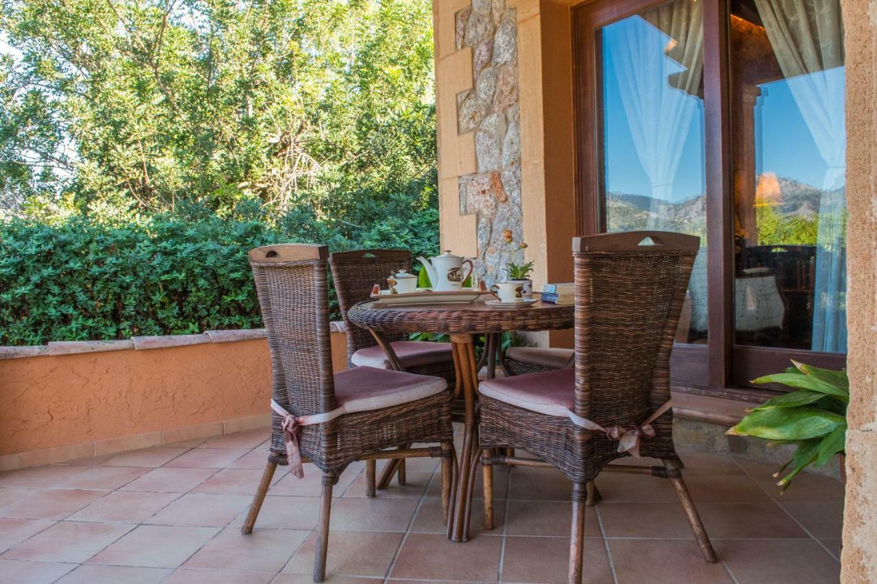 Villa Alzina 5 Bedrooms With Pool In Sa Coma At The Foot Of The Sierra De Tramuntana But Close To Palma *