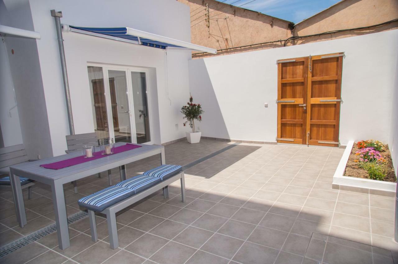 Ca Sa Padrina Barruana Holiday home *