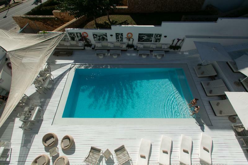 Zhero Hotel