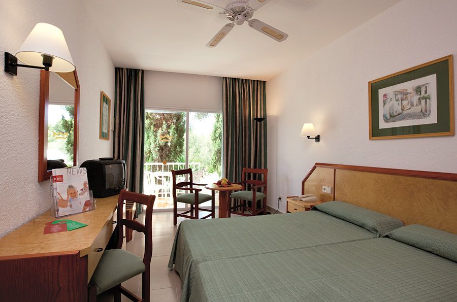 Hotel Flipflop Cala Romantica 3*