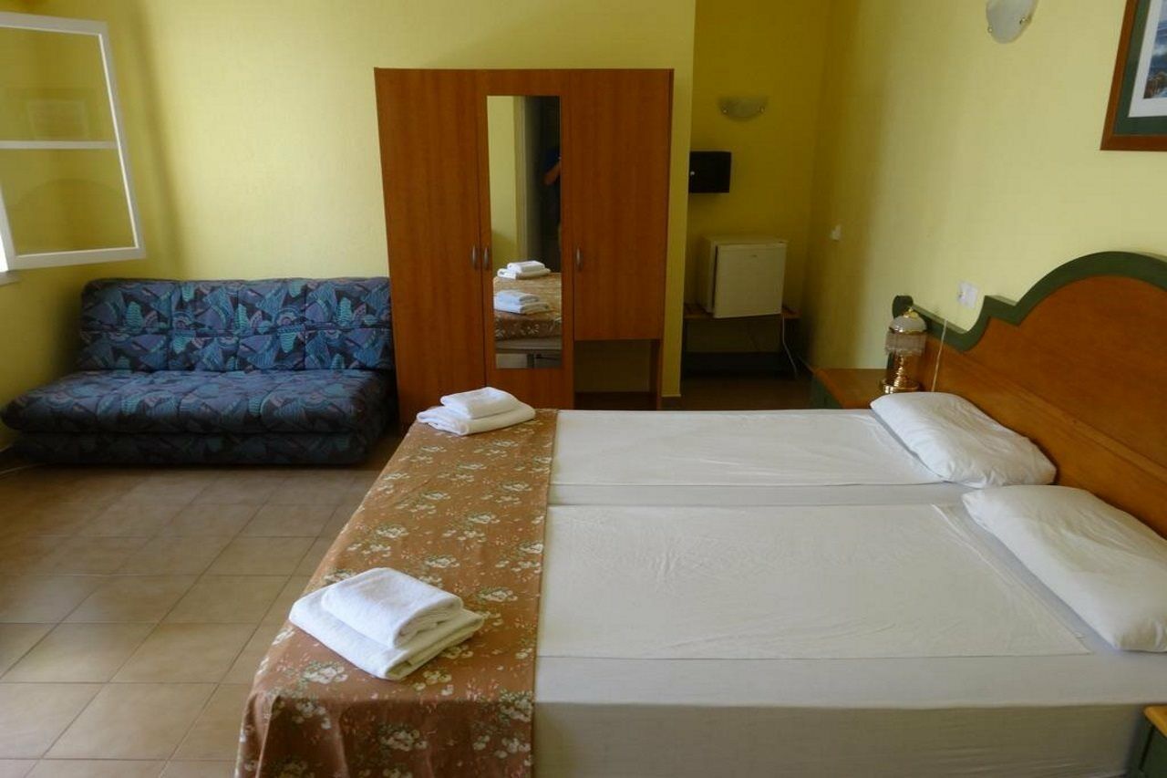 Hotel Amistad