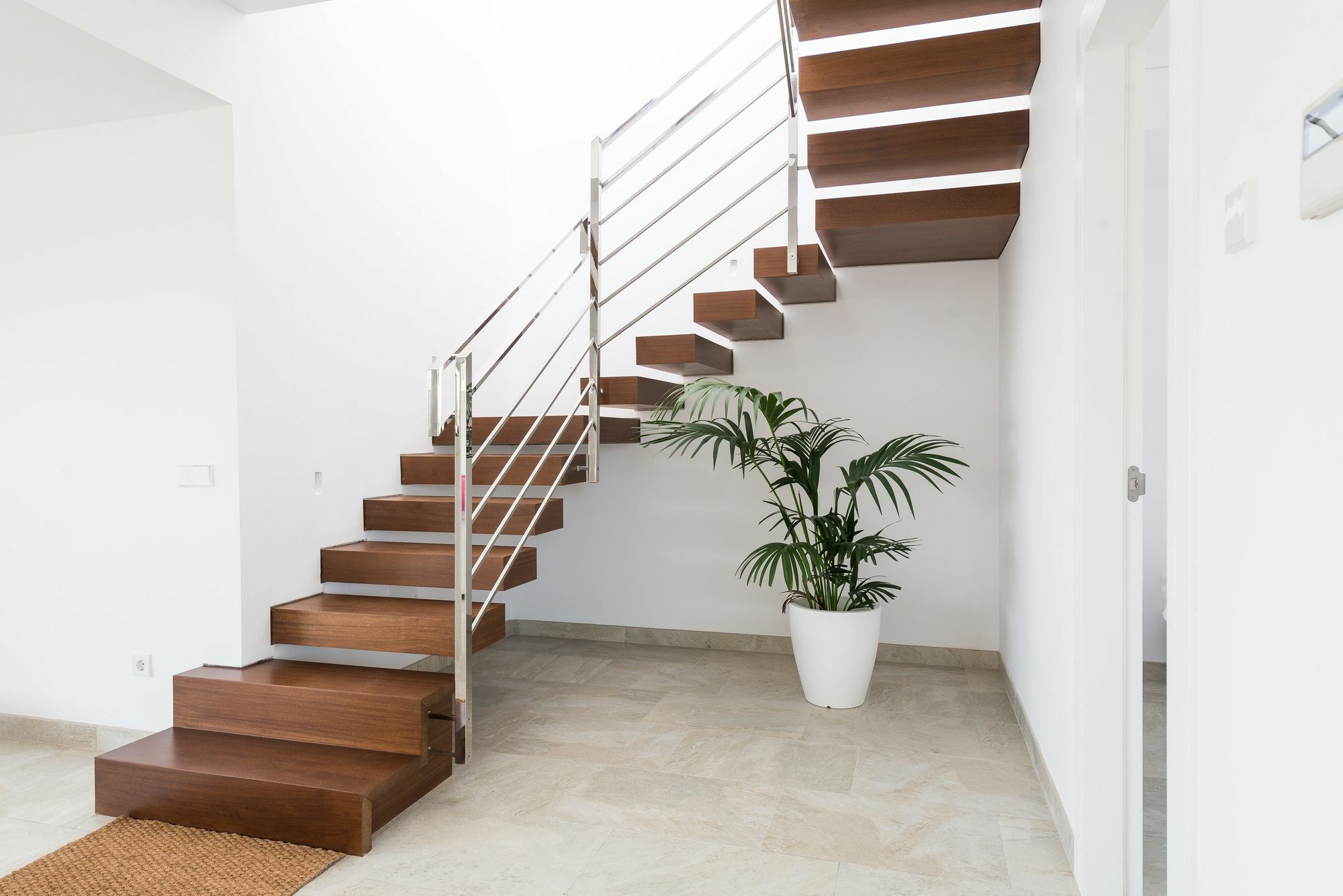 Mantonia Hotel 3*