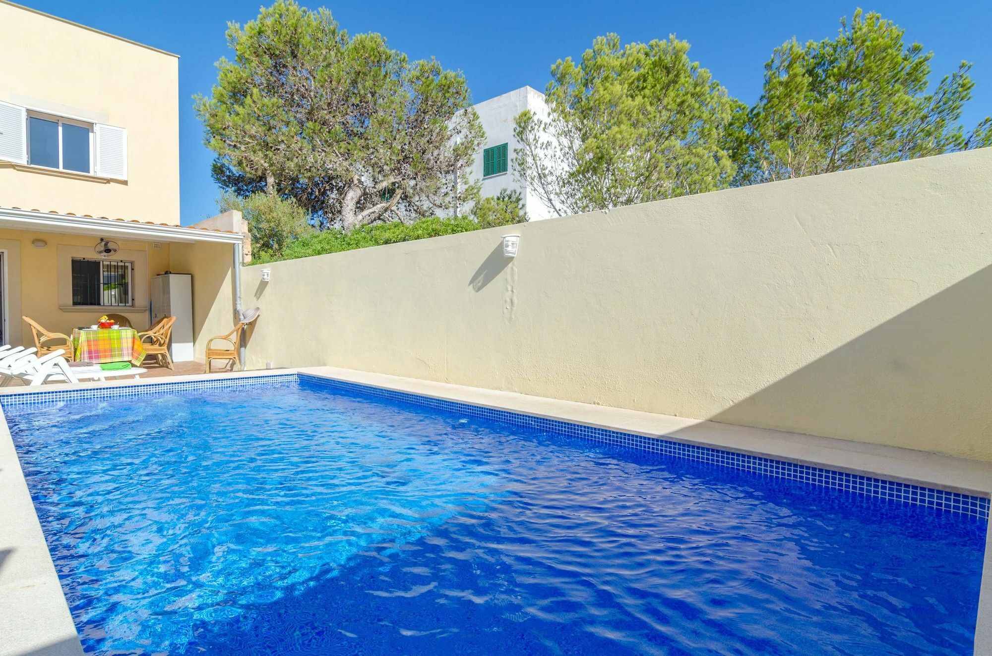 Calandrella Villa