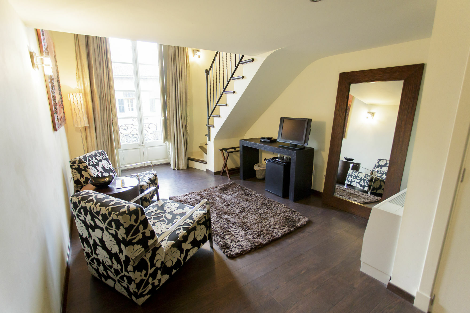 Hotel L'avenida 4*