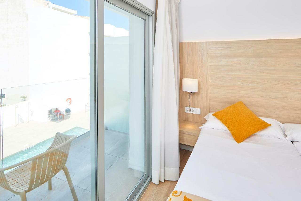 Ilusion Moreyo - Adults Only 4* Cala Bona (Mallorca)