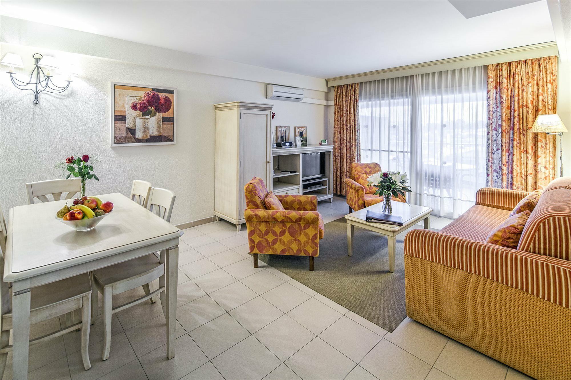 Apartahotel Ona Garden 3*