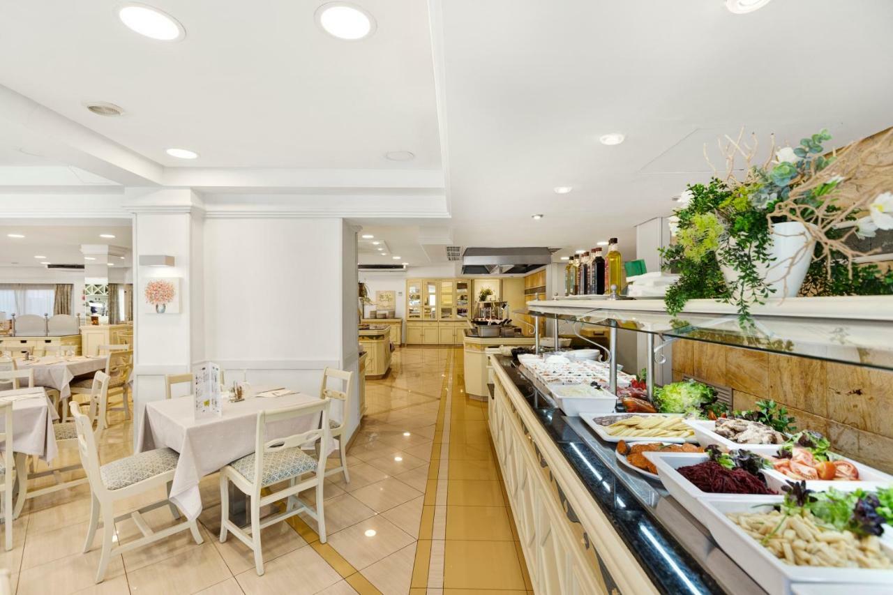 Hotel Metropolitan Playa 3 Sup 3*