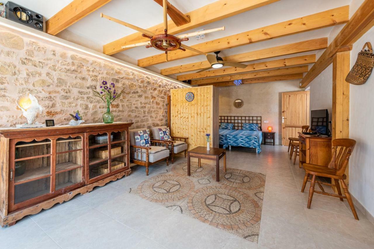 Castell Des Paradís Villa