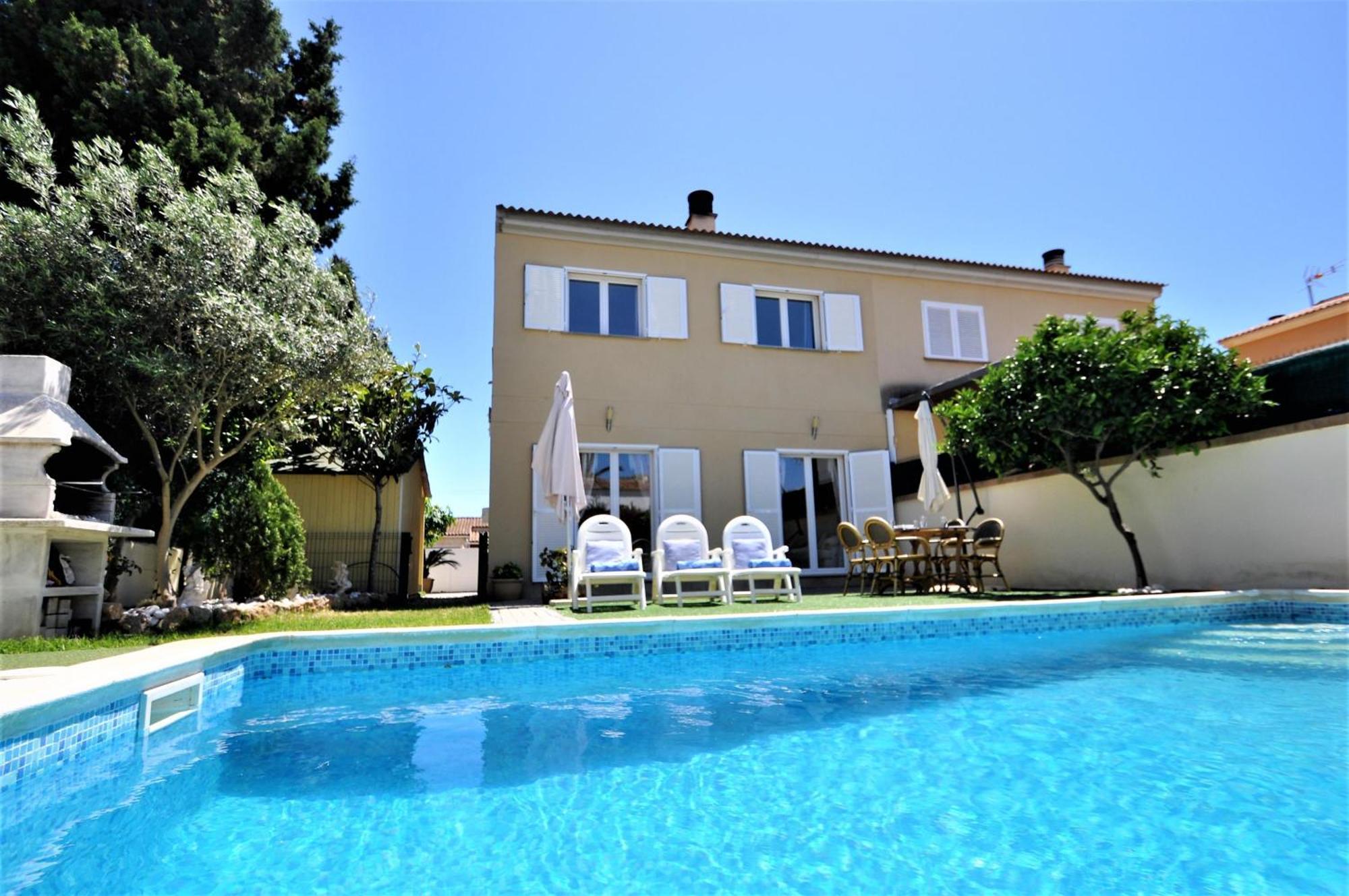 Сasa de vacaciones Hugo- Badia Gran- Llucmajor- Mallorca *