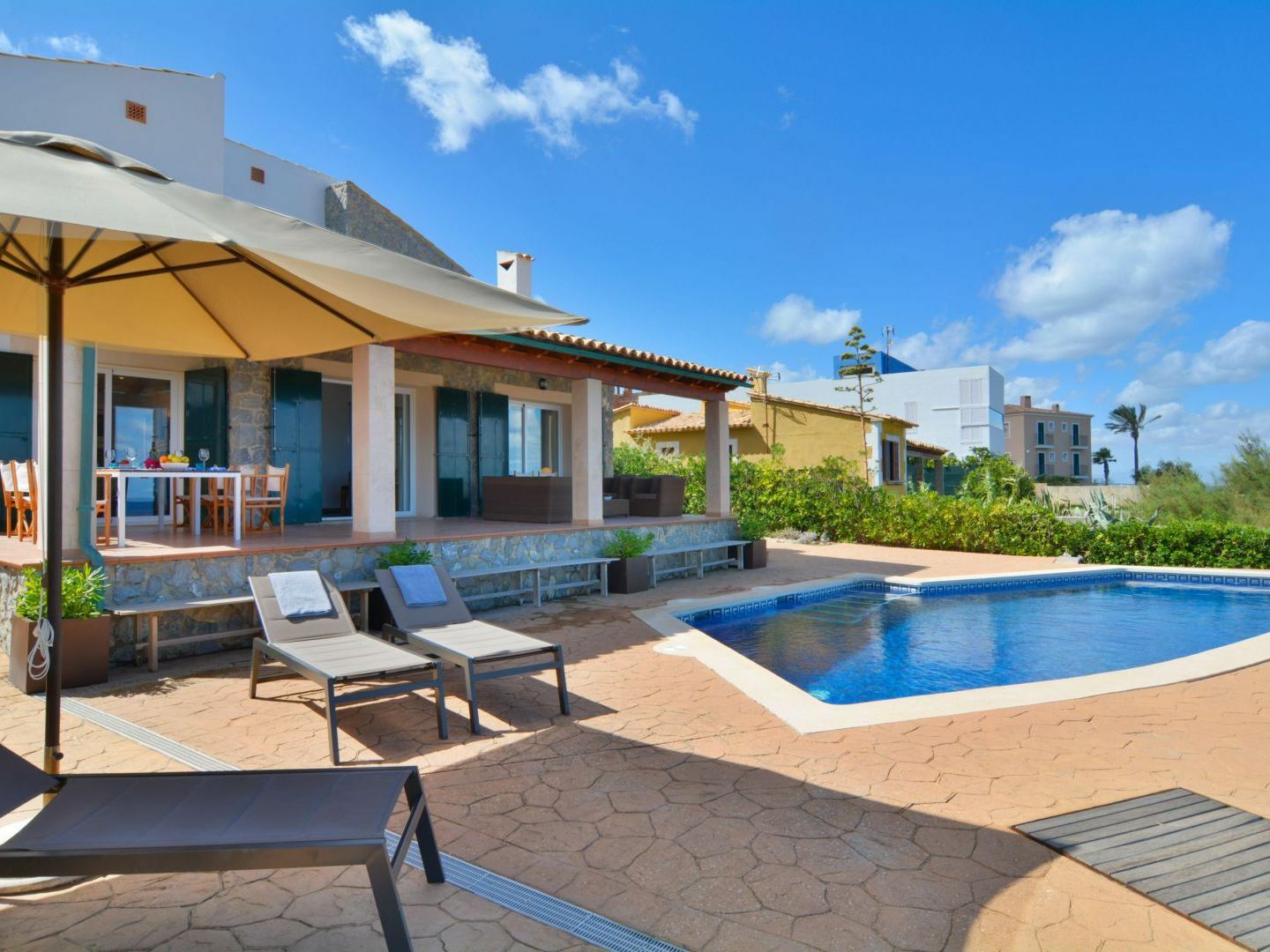 Luxurious Sea Front In Mallorca Villa Artà