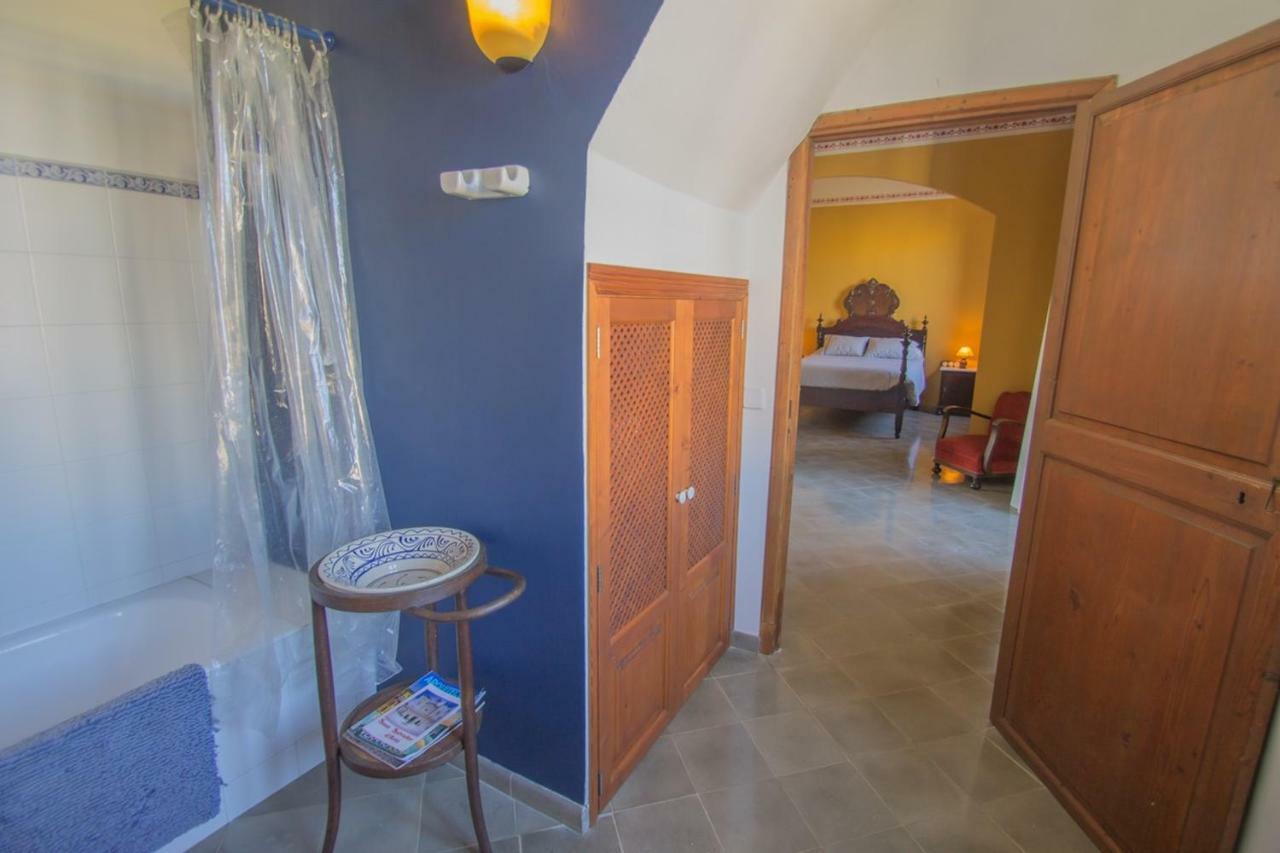 Villa Cas Canonge Con Jardín Y Piscina