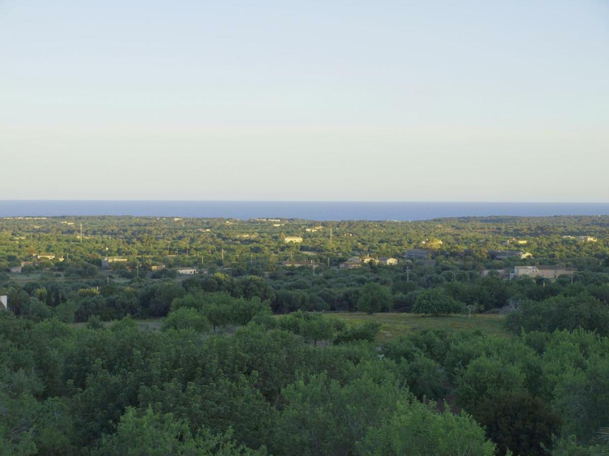 Roca Villa *