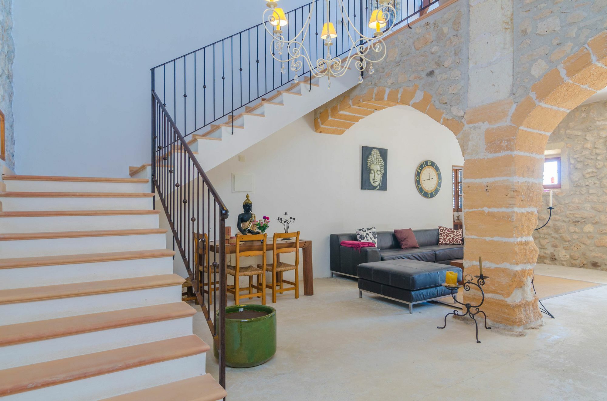 Bandris Villa