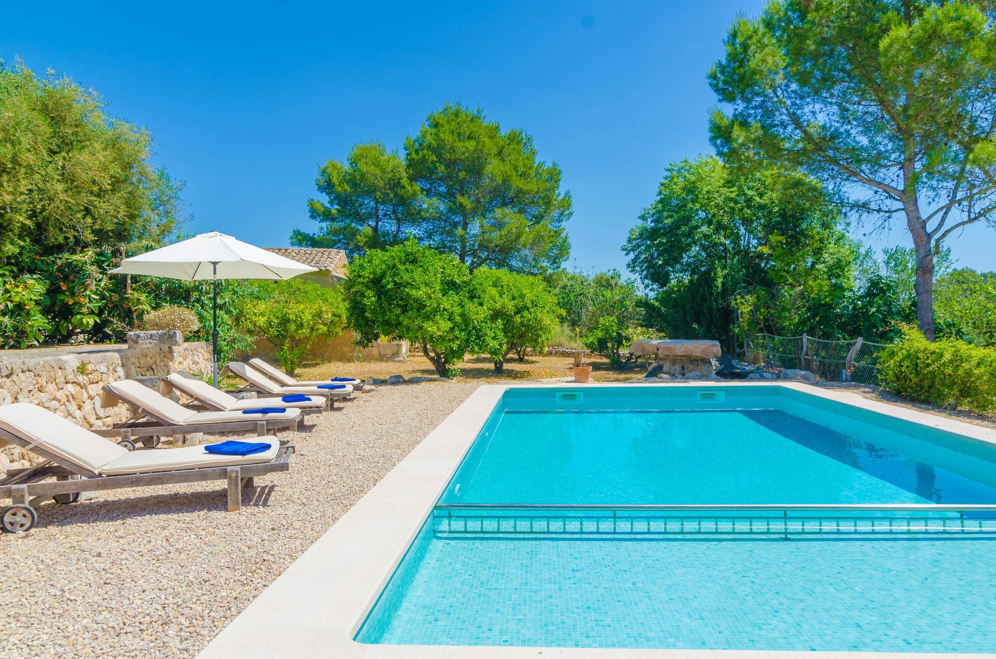 Bandris Villa