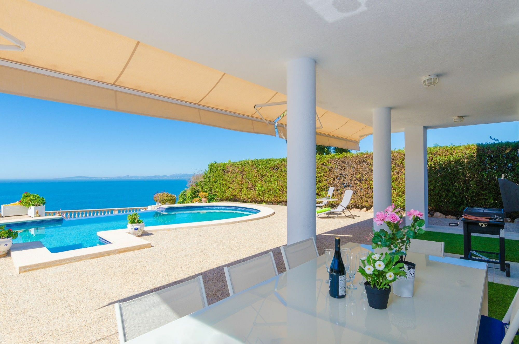 Somni Villa *